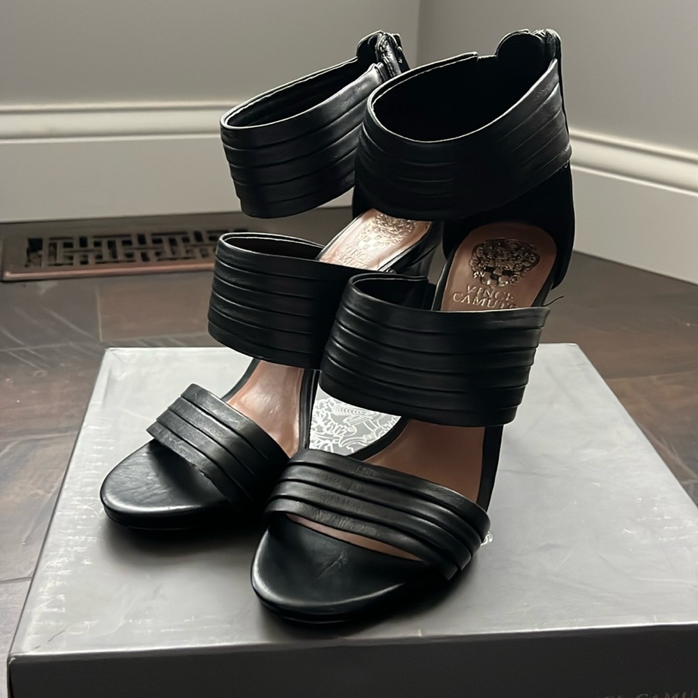Vintage Black Vince Camuto Heels